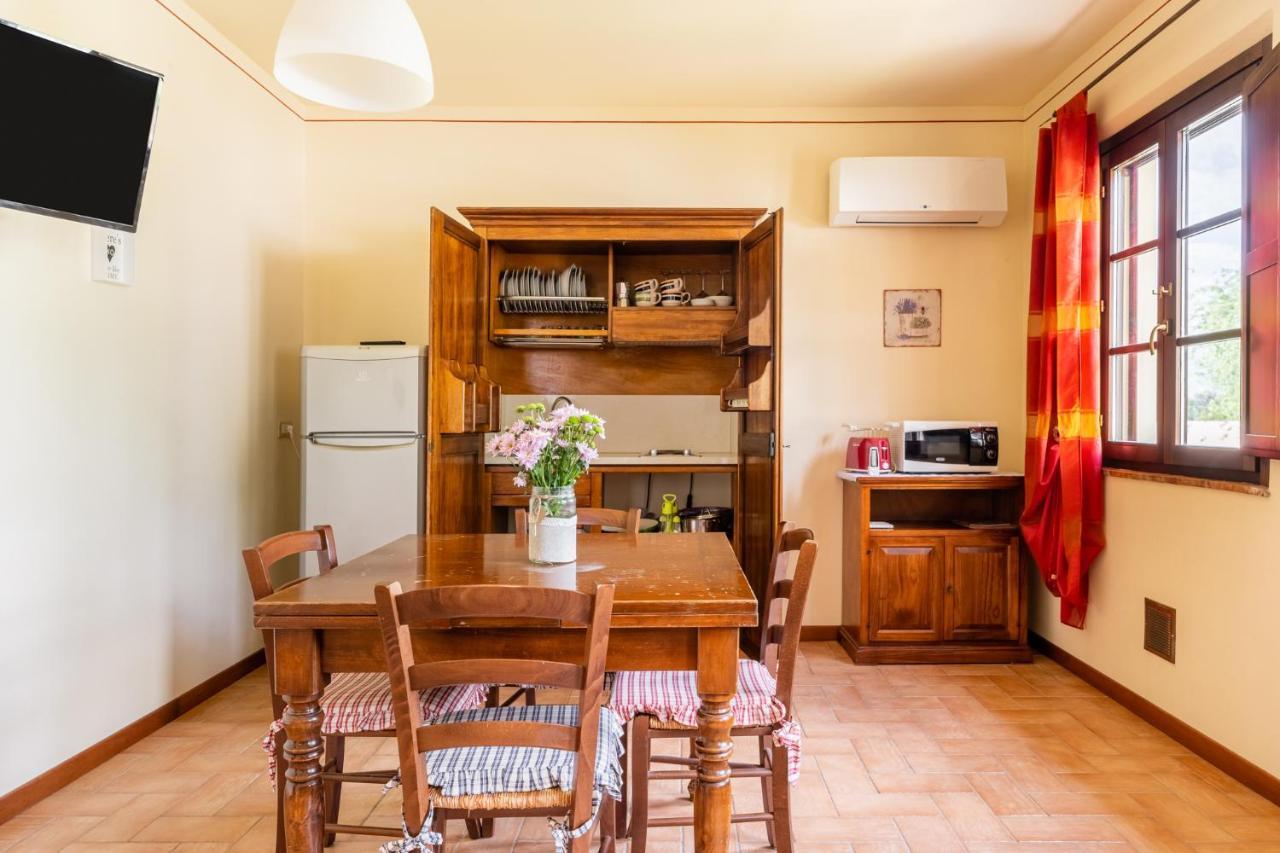 Casolare Dei Fiori - Calla Montecarlo Zewnętrze zdjęcie